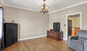 7603 Shannon Lakes Way, Indianapolis, IN 46217