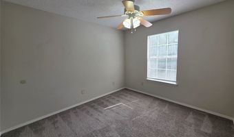 1306 Cresent St, Bentonville, AR 72712