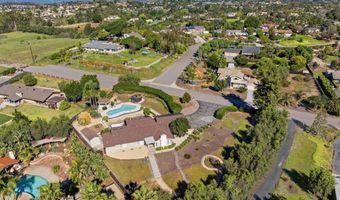 929 Pepper Tree Ln, Fallbrook, CA 92028