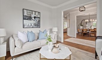 3608 CENTER Dr, Alexandria, VA 22309