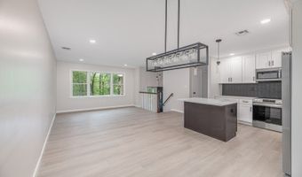 10 Maple Dr, Alloway, NJ 07461