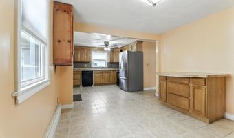 34 Gilbert Ave, Bloomfield, CT 06002