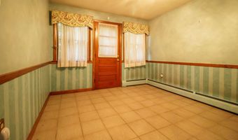 73 Cawley St, Bristol, CT 06010