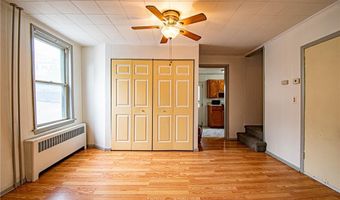 27 W Allen St, Allentown, PA 18102
