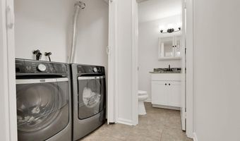 1701 GLASTONBERRY Rd, Potomac, MD 20854