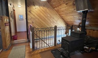 18 Carver St, Brandon, VT 05733