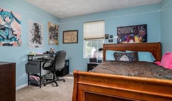 19 Audubon Ln, Coventry, RI 02831