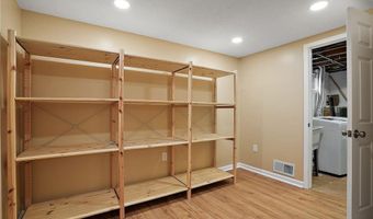 13820 Holyoke Path, Apple Valley, MN 55124