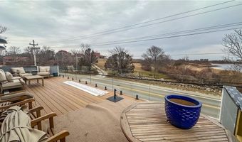 454 Ocean Ave, Block Island, RI 02807