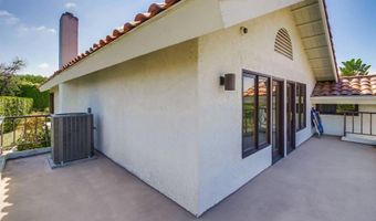 1015 Via Mil Cumbres, Solana Beach, CA 92075