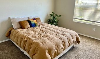 6408 LOS PUEBLOS Pl NW, Albuquerque, NM 87114