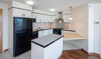 801 S King St 1706, Honolulu, HI 96813