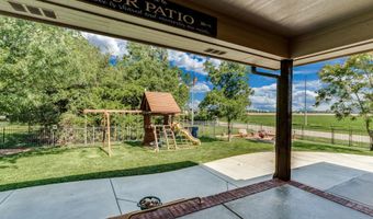 102 N Finch Ct, Andale, KS 67001