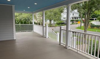 34 Suburban Ave, Cos Cob, CT 06807