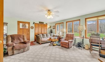 2828 Lakeshore, Applegate, MI 48401