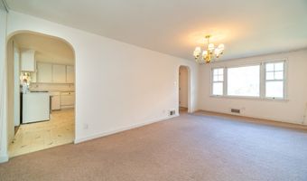 24 Homecrest Dr, Berlin, CT 06037