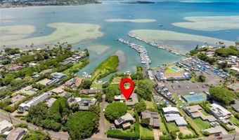 44-519 Kaneohe Bay Dr, Kaneohe, HI 96744