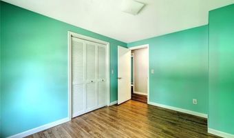135 Foote St, Barrington, RI 02806