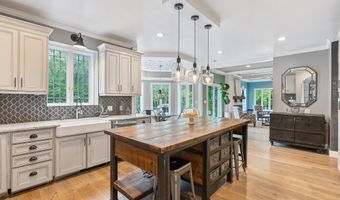 86 Charolais Way, Burlington, CT 06013
