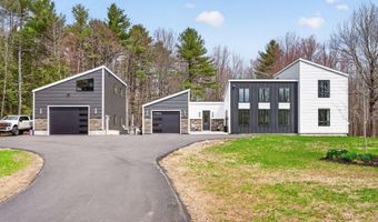 672 Danville Corner Rd, Auburn, ME 04210