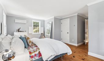 65 Moose Mountain Rd, Brookfield, NH 03872