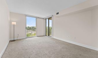 4600 S FOUR MILE Dr S 927, Arlington, VA 22204