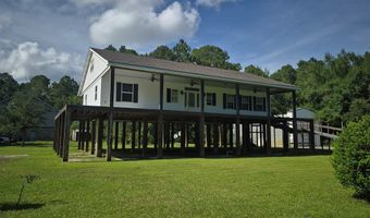 7041 Hancock Dr, Bay St. Louis, MS 39520