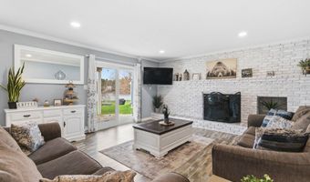 165 Georgetown Dr, Barnstead, NH 03225