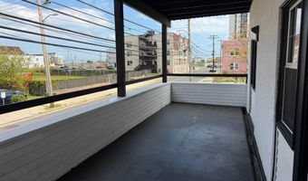 24 N Vermont Ave, Atlantic City, NJ 08401