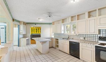 343 W Wheeler Ave, Aransas Pass, TX 78336