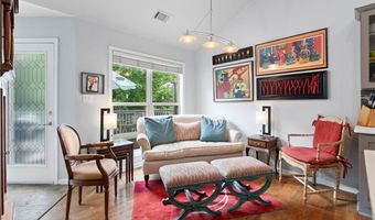 648 York View Dr, Auburn, GA 30011