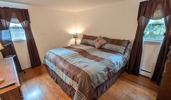 15 Golden Rod Dr, Ansonia, CT 06401