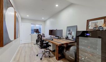 2153 S West View St, Los Angeles, CA 90016