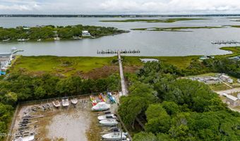2111 W Fort Macon Rd 224, Atlantic Beach, NC 28512