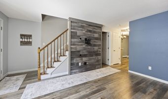 135 Fairway Dr 135, Cheshire, CT 06410