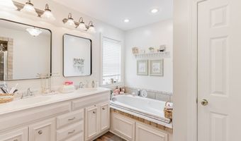 106 Westlake Cir, Americus, GA 31709