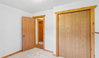 1708 Cranberry Ln NE, Alexandria, MN 56308
