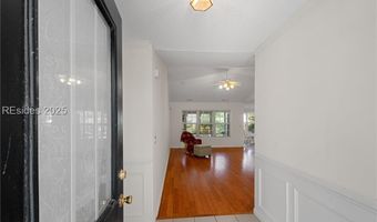 7 Lake Linden Dr, Bluffton, SC 29910