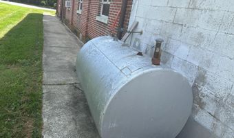 306 CLINTON St, Delaware City, DE 19706