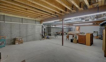 619 Grandview Rd, Conway, NH 03860