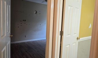 154 Water Oak Dr, Albany, GA 31701