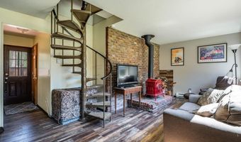 17 Golf Links Dr, Glenbrook, NV 89413
