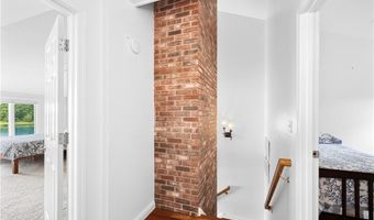 267 Fishing Cove Rd, North Kingstown, RI 02852
