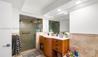 20281 E Country Club Dr 909, Aventura, FL 33180