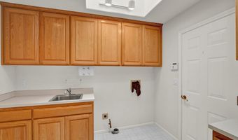 3475 Valley View Dr NW, Albany, OR 97321