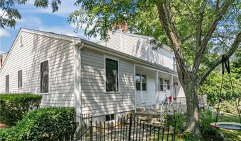 17 Shields St A, Newport, RI 02840