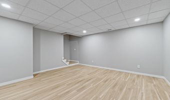 319 Berry Ln, Barboursville, WV 25504