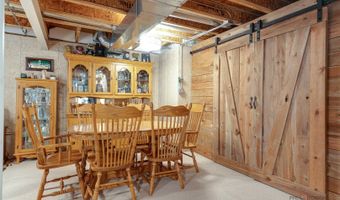 2 Tiverton Ct, Algonquin, IL 60102