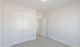 5358 Hobble Crk, Ammon, ID 83406