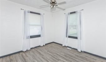 710 E Main St, Alhambra, IL 62001